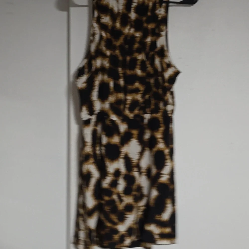 100%Silk Barneys New York Twelfth Street by Cynthia Vincent Cheetah Print Dress - Picture 7 of 8